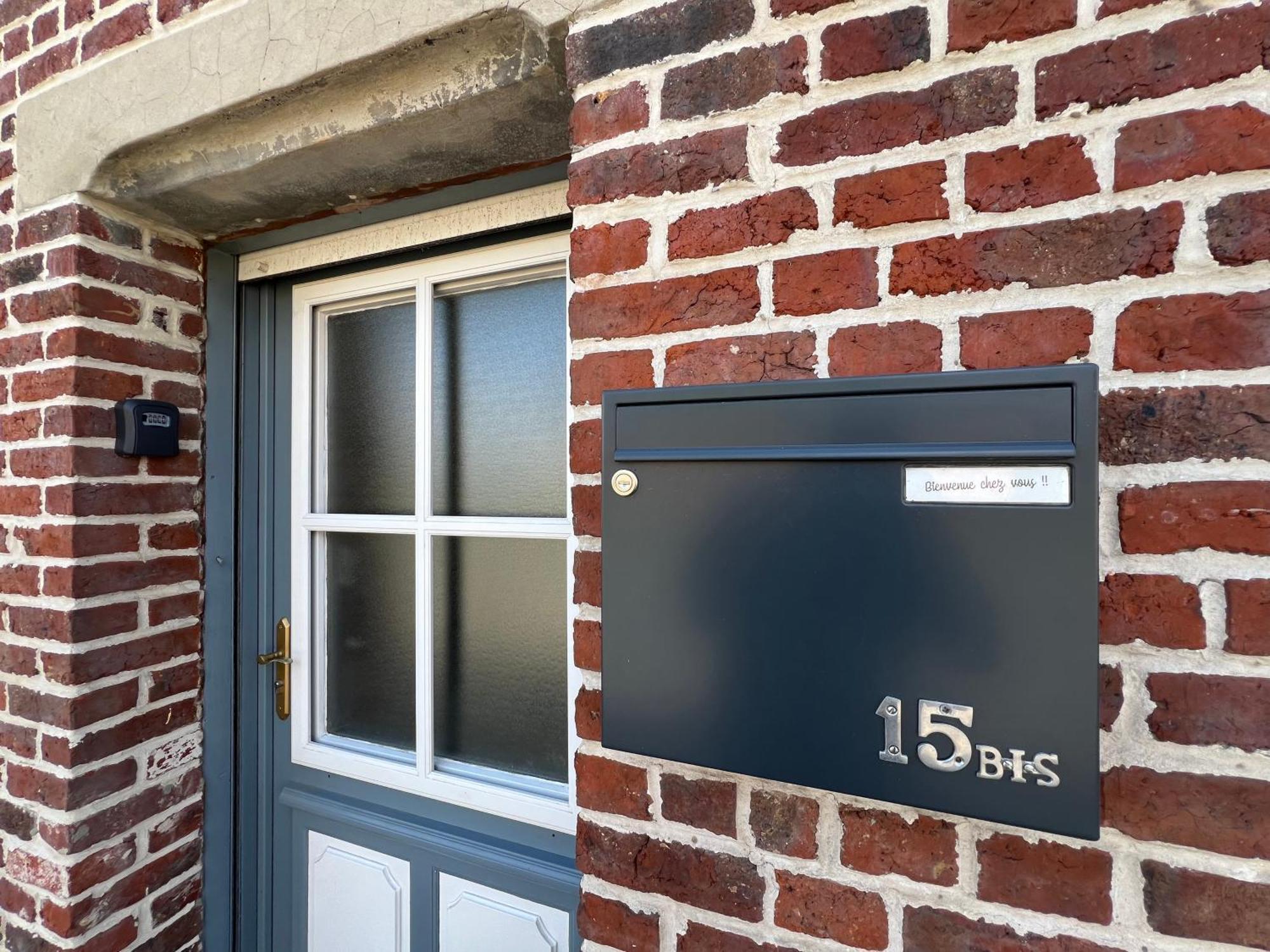 Studio avec accès indépendant: Le 15 Bis Violaines Exterior foto